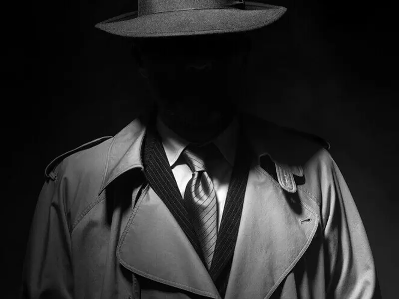 clandestine