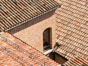 imbricate