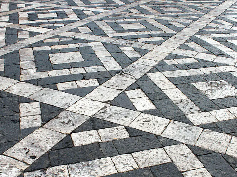 tessellate